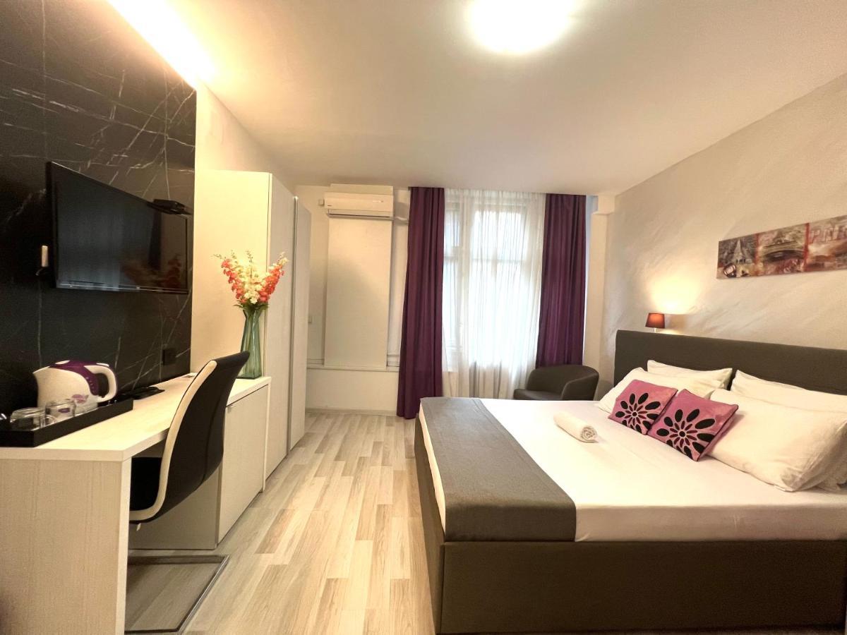 Centar Forever Belgrad Exterior foto
